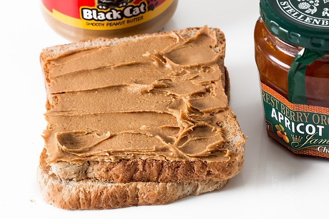Eating Peanut Butter While Pregnant